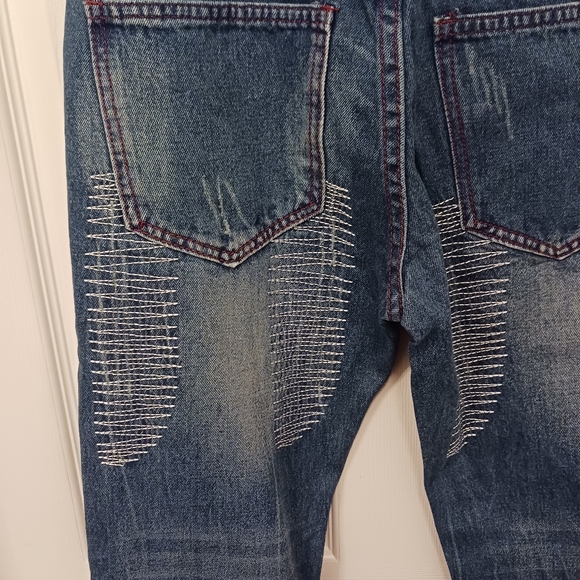 Ween Charm Slim Fit Jeans NWT Men's Distressed Size 28 - Picture 6 of 9